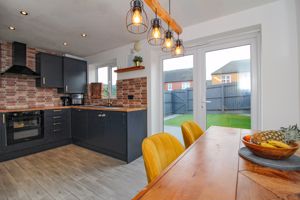 Photo 16- click for photo gallery